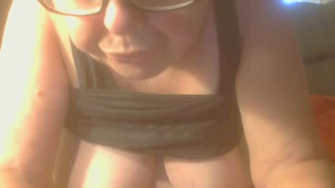 Snapshot of tight_kitty55 chatting on 06/29/26, 02:50 tight Kitty55 online show from 06/29/26, 02:50