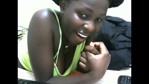 tight_pussie online show from 10/23/25, 05:33