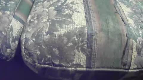 Snapshot of tightywhities52 chatting on 01/04/25, 11:27 tightywhities52 online show from 01/04/25, 11:27