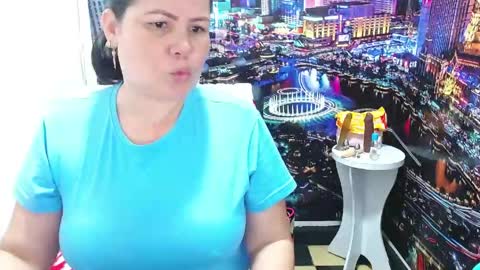 Tila online show from 04/13/26, 12:27