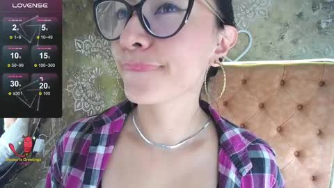 TILA TEQUILA online show from 02/08/25, 03:21