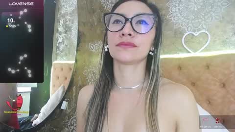 TILA TEQUILA online show from 02/11/25, 03:08