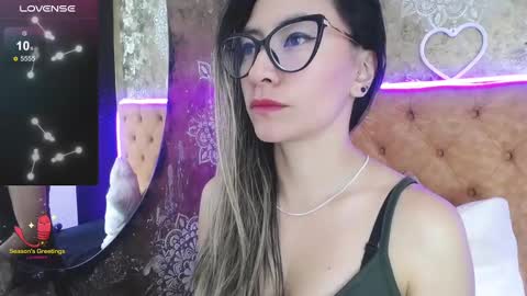 TILA TEQUILA online show from 02/22/25, 03:25