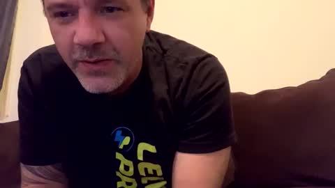 Snapshot of tiltmode420 chatting on 02/09/25, 01:22 tiltmode420 online show from 02/09/25, 01:22