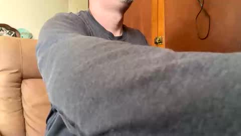 Snapshot of tiltmode420 chatting on 11/17/25, 03:51 tiltmode420 online show from 11/17/25, 03:51