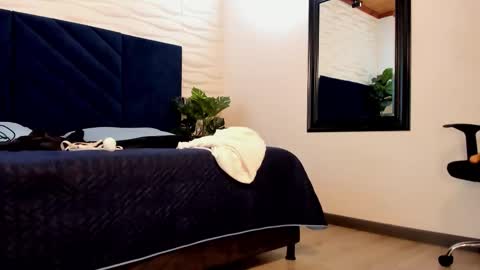 Tim Fox online show from 10/12/25, 12:04