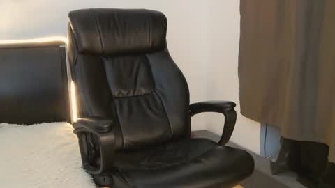 ask me online show from 01/06/25, 04:55