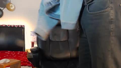 ask me online show from 02/11/25, 12:37