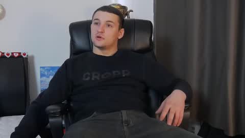 ask me online show from 02/17/25, 08:19