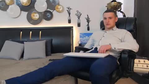 ask me online show from 02/24/25, 10:37