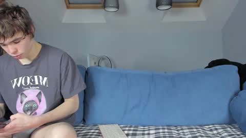 Tim online show from 02/02/25, 05:42