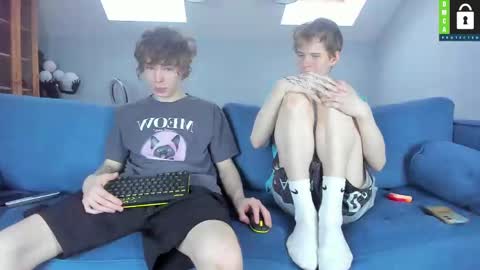 Tim online show from 03/05/25, 06:54