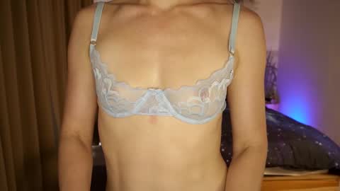 Timis but I prefer you whisper to my ear my girl online show from 09/18/25, 02:35