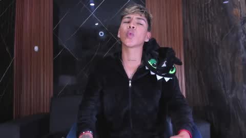 Timmy King -. online show from 11/23/25, 08:52