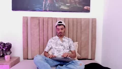 Evans  online show from 12/19/25, 04:08