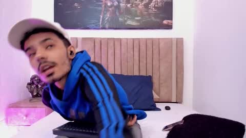 Evans  online show from 12/21/25, 04:19