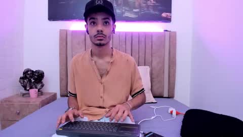 Evans  online show from 01/10/26, 04:25