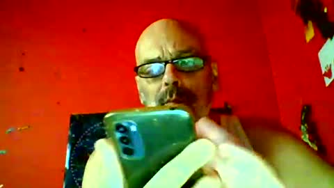 Snapshot of timothy33asd chatting on 10/11/25, 11:20 timothy33asd online show from 10/11/25, 11:20