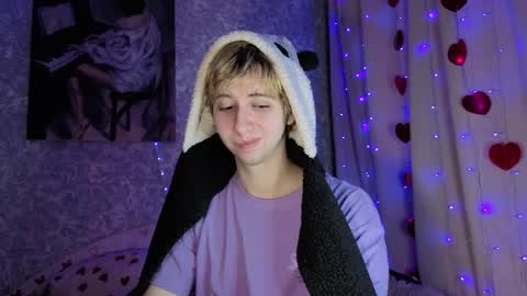 Timothy Fox online show from 04/11/26, 03:00