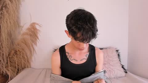 Timothy 21 years old online show from 01/17/25, 07:38