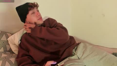 Timothy 21 years old online show from 10/13/25, 07:36