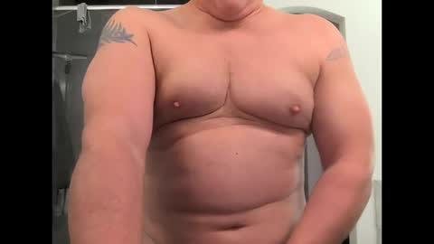 Snapshot of timrodd0071 chatting on 10/14/25, 03:24 timrodd0071 online show from 10/14/25, 03:24