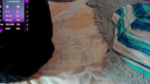 tina14vv online show from 12/22/24, 04:17