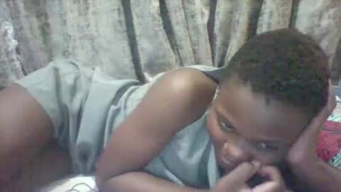 christine online show from 12/03/25, 04:27