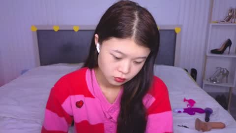 tina__kim online show from 02/06/25, 07:35