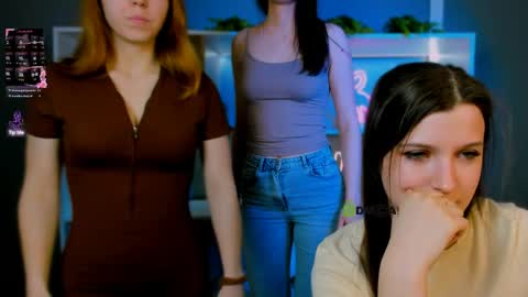 tina_golden1 online show from 03/27/26, 03:56