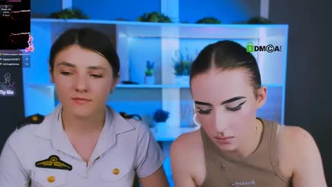 tina_golden1 online show from 03/29/26, 10:21