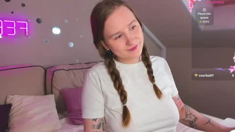 Stella online show from 04/16/26, 09:10