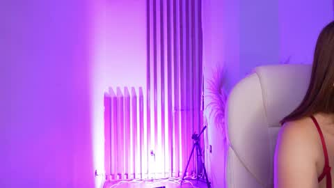 Tina  online show from 11/25/25, 05:40