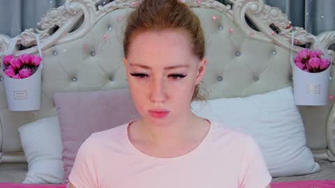 Snapshot of tinabrook chatting on 01/27/25, 04:30 Tina online show from 01/27/25, 04:30