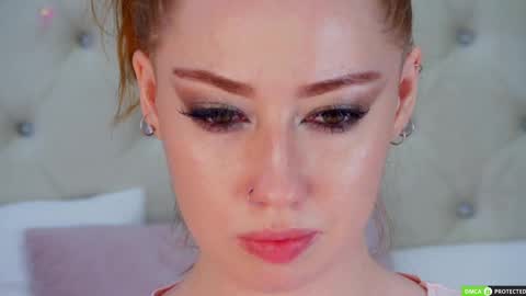 Snapshot of tinabrook chatting on 03/03/25, 03:31 Tina online show from 03/03/25, 03:31