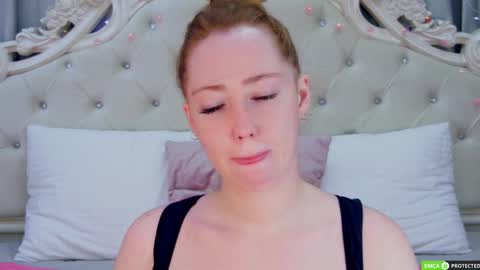 Snapshot of tinabrook chatting on 03/10/25, 04:07 Tina online show from 03/10/25, 04:07
