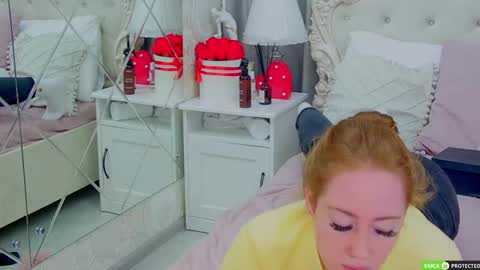Snapshot of tinabrook chatting on 10/03/25, 03:47 Tina online show from 10/03/25, 03:47
