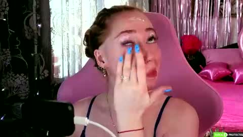 Tina online show from 06/26/26, 05:45