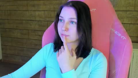 TinaBurton online show from 02/04/26, 04:13