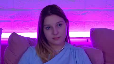 Snapshot of tinaburton chatting on 06/24/26, 04:39 TinaBurton online show from 06/24/26, 04:39
