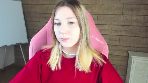 Snapshot of tinaburton chatting on 06/28/26, 04:02 TinaBurton online show from 06/28/26, 04:02