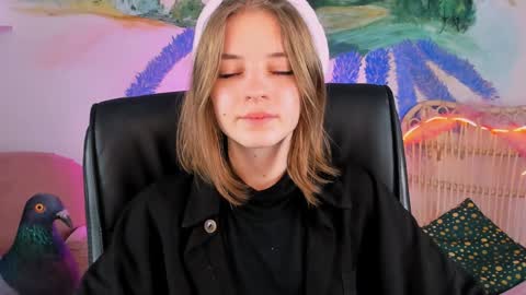 Tina Davil online show from 12/22/24, 07:21