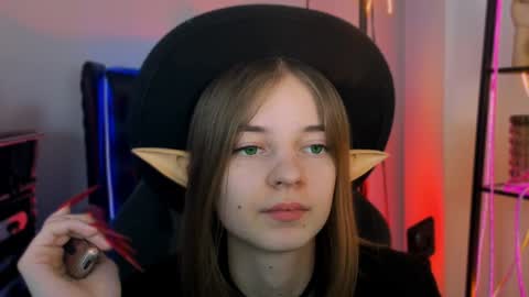 Tina Davil online show from 01/10/25, 12:15