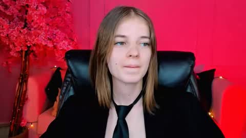 Tina Davil online show from 01/11/25, 07:27