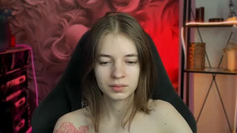 Tina Davil online show from 02/04/25, 02:21