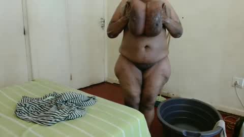 tinagiant online show from 01/16/25, 08:00