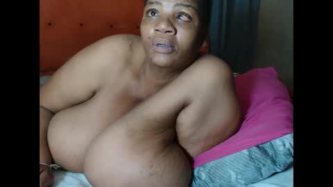 tinagiant online show from 02/07/26, 08:56