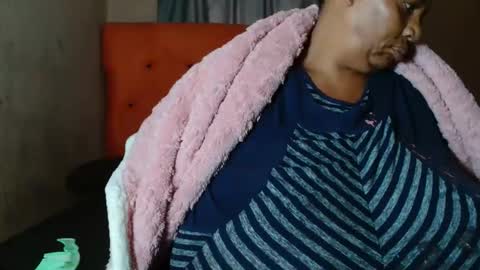 tinagiant online show from 04/09/26, 08:42