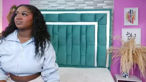 Tina online show from 06/08/26, 02:17