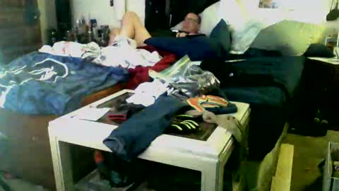 Snapshot of tinalover4u2 chatting on 11/14/25, 06:45 tinalover4u2 online show from 11/14/25, 06:45